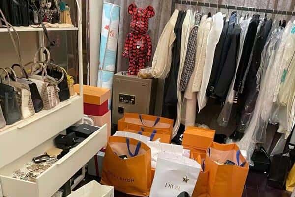赤峰市回收一线品牌衣服